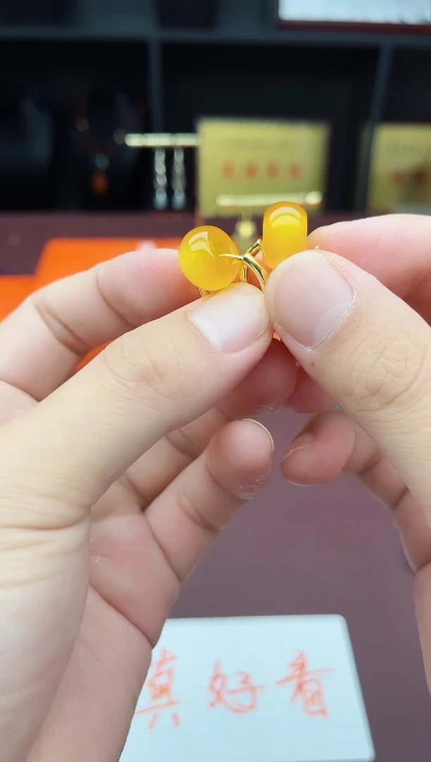 玛瑙/玉髓耳饰未镶嵌536000