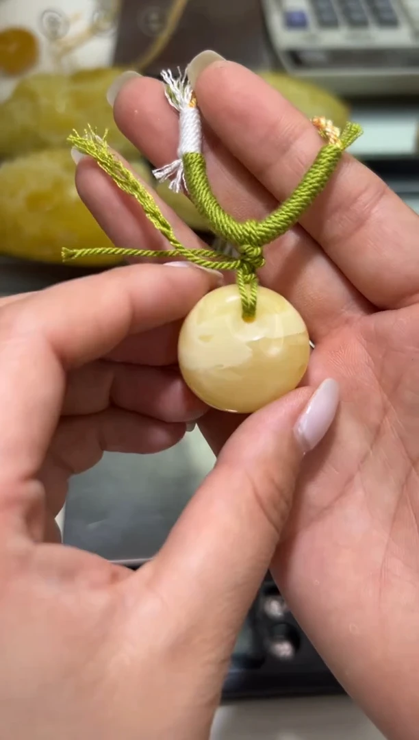 裸石琥珀未镶嵌琥珀蜜蜡吊坠