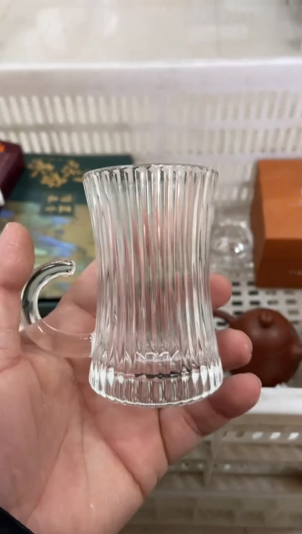 无运费险有瑕疵的摄影的产品有使用过的痕迹有点脏介意勿拍