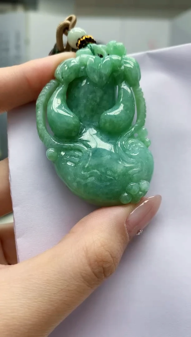【闪购商品】定制翡翠未镶嵌4852jw-毛货挂件75