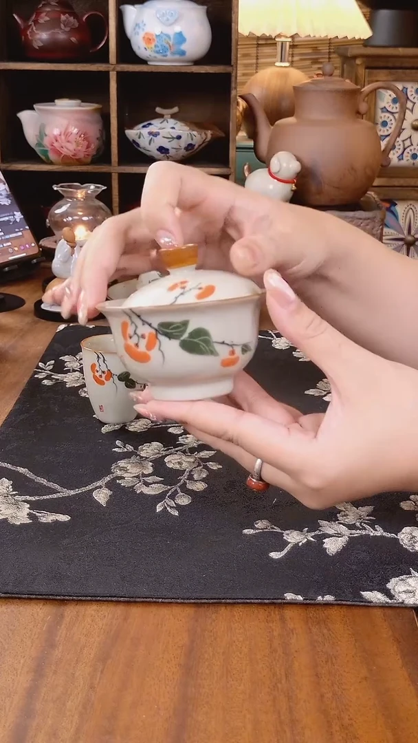 釉下手绘柿子二才盖碗