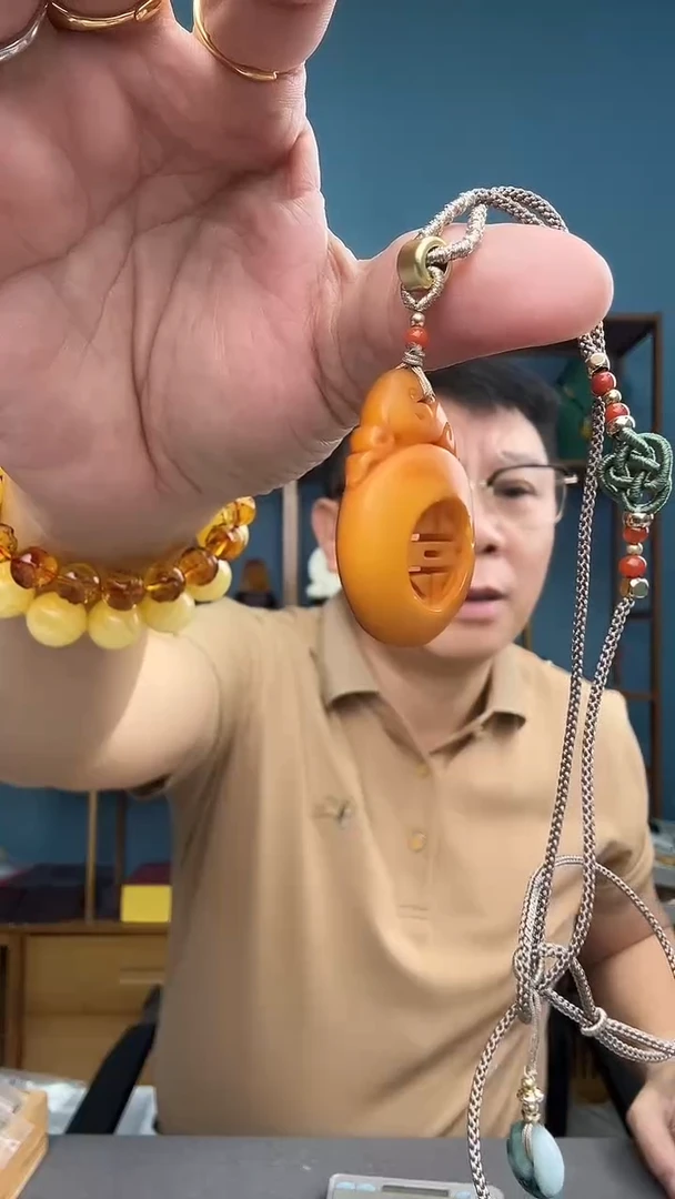 裸石琥珀未镶嵌4（有瑕介意勿拍）