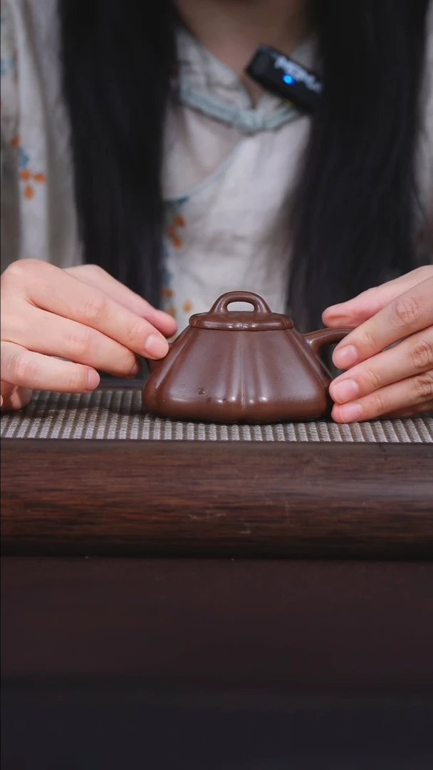 茶壶紫砂关注主播即可参与竞拍
