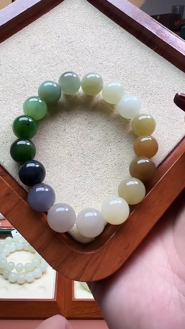 未镶嵌手串和田玉12mm左右多宝圆珠单圈