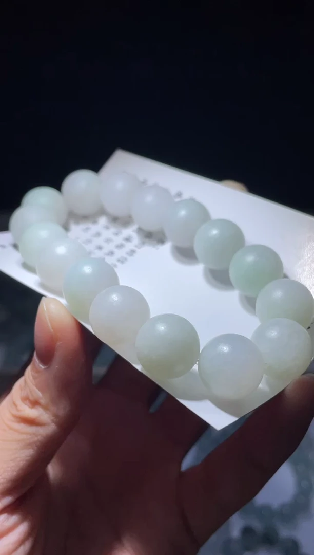 未镶嵌定制翡翠翡翠手串