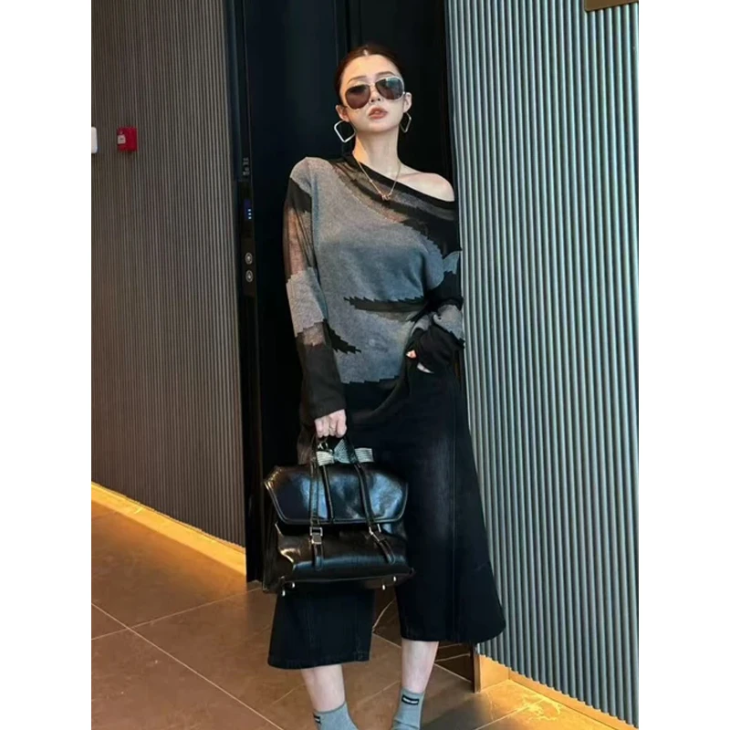 复古黑灰撞色长袖针织衫女早秋韩系穿搭设计感修身打底衫斜肩上衣
