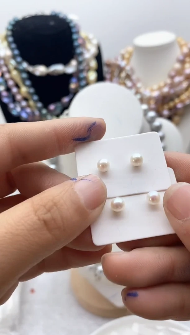 【闪购商品】淡水珍珠颈饰钛钢116