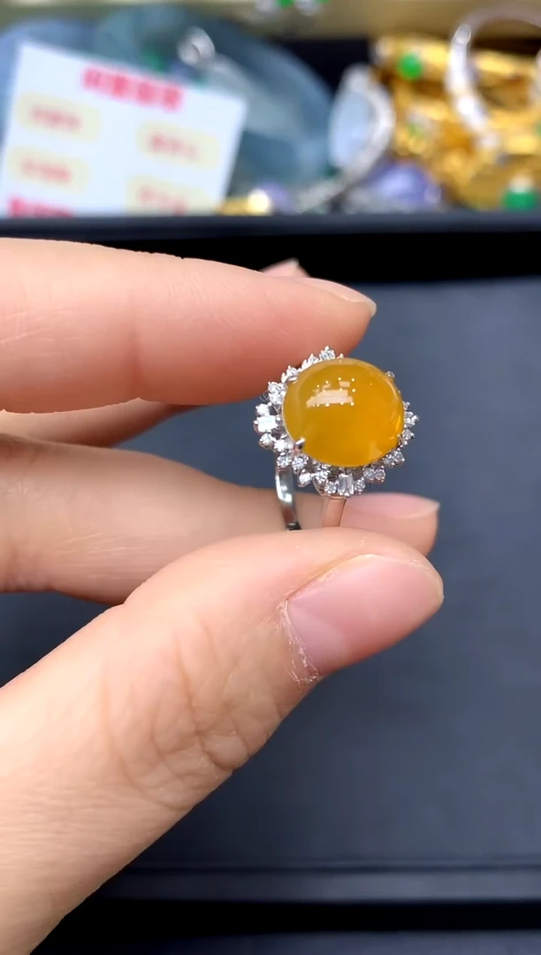 18K金镶嵌戒指翡翠602-中国好珍宝