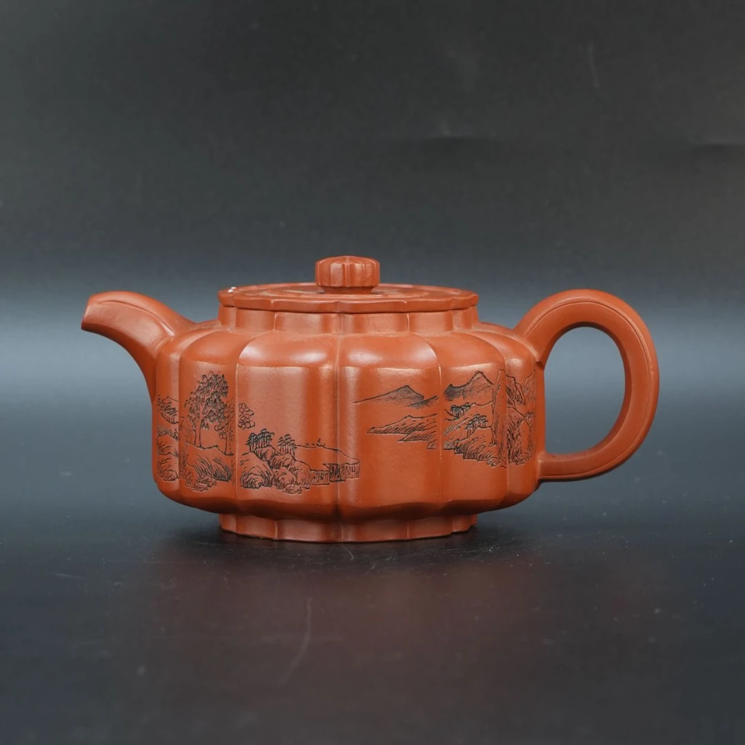 lot20763 859 范建新 紫砂龙山朱砂筋纹周盘壶（330cc）