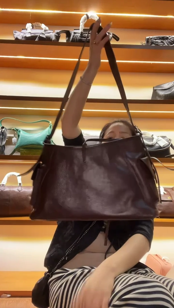 牛皮（革）高端订制时尚百搭女士 手提 腋下 斜跨包