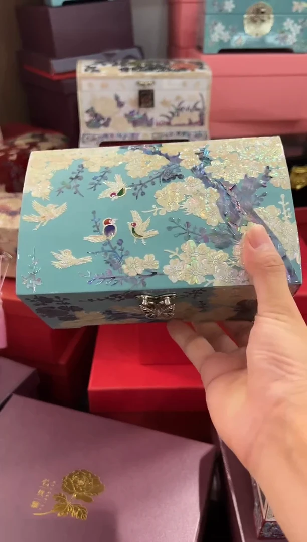 微瑕  弘贝雅螺钿漆器文化馆
