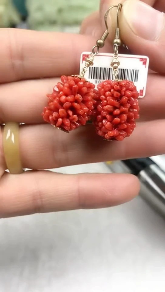 【闪购商品】石英质玉颈饰未镶嵌耳饰