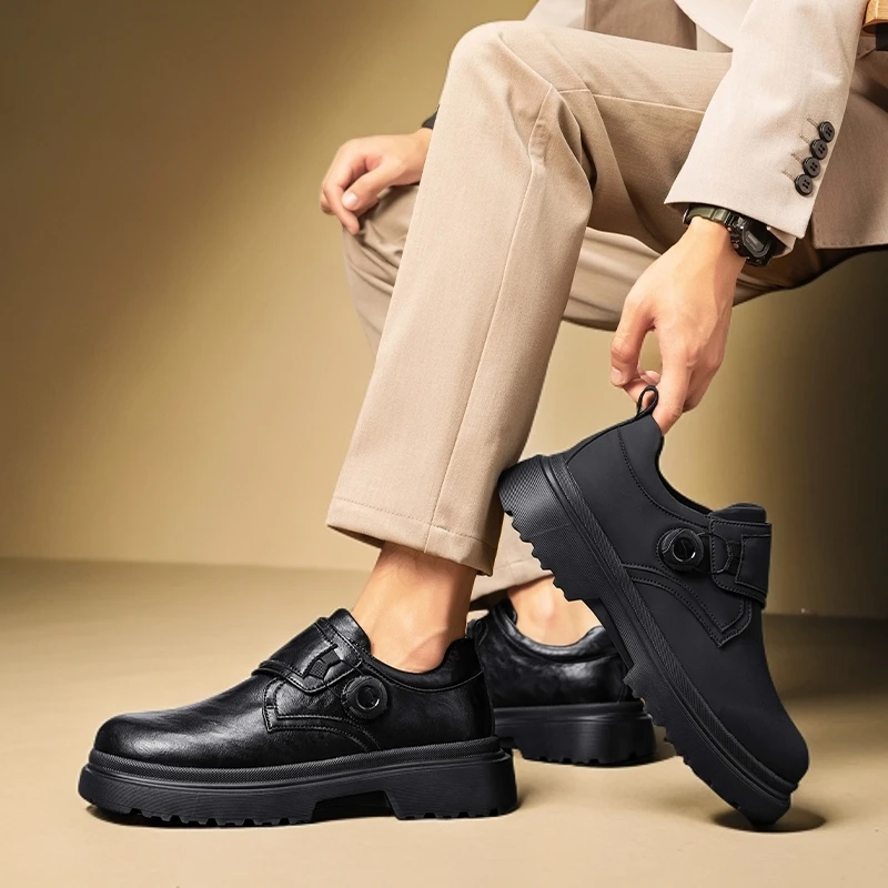 西域骆驼旋转扣厚底工装休闲皮鞋秋季新款男士懒人英伦商务德比鞋