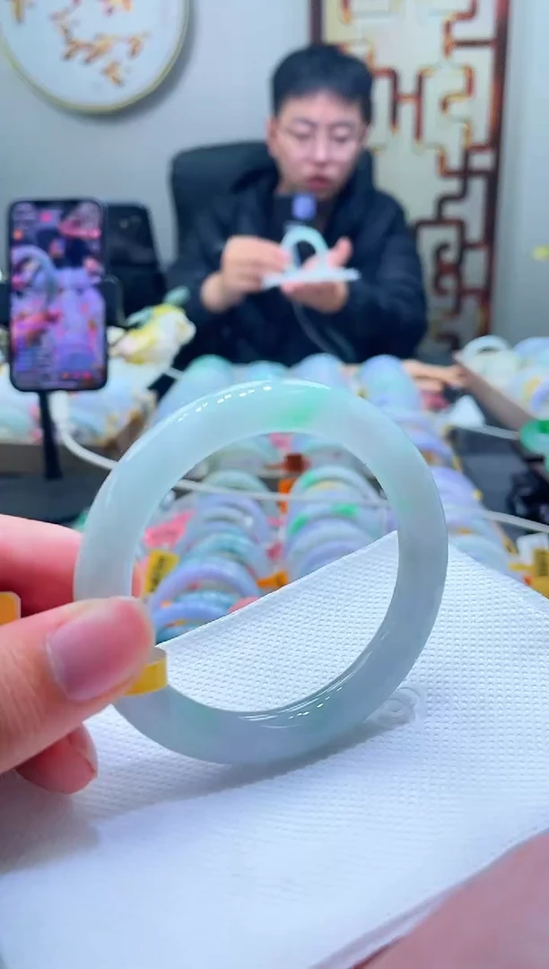 未镶嵌手镯翡翠08-55