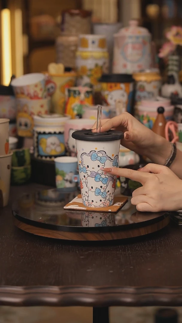 景德镇釉下彩绘设计师款式陶瓷