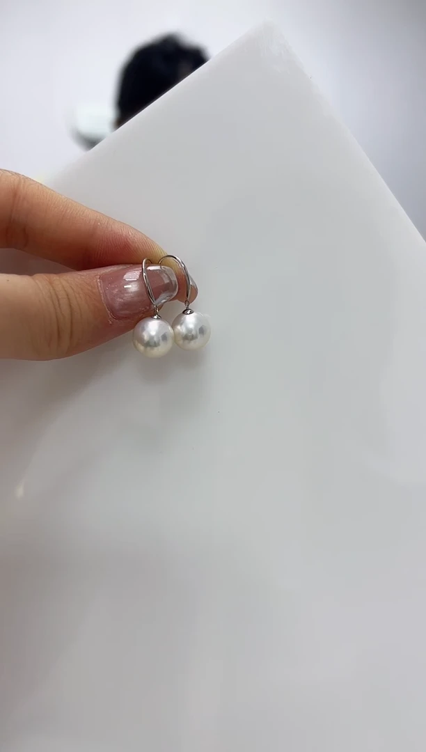 【闪购商品】淡水珍珠DA18K金镶嵌耳钩 9 B