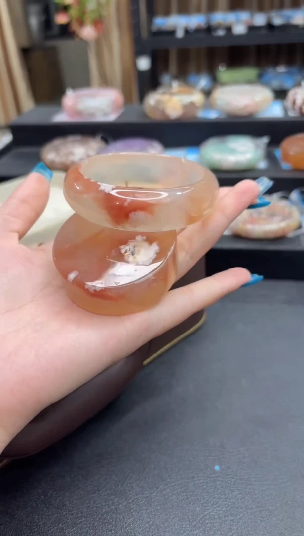 未镶嵌手镯石英质玉92(59圈赠送镯心)