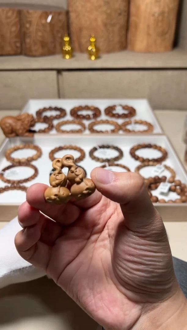 檀香木手串/手链老山檀香葫芦发其一