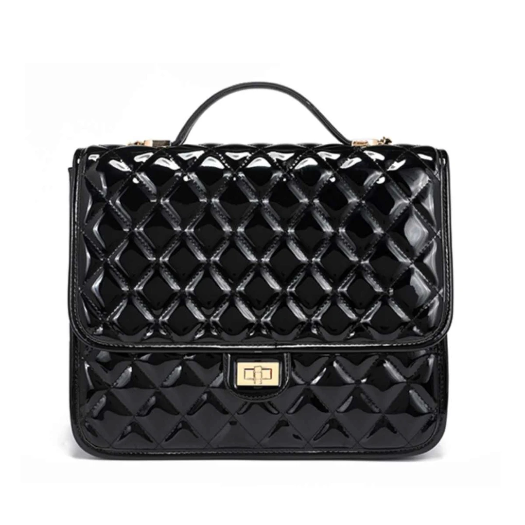 （全新未使用） 黑色皮皮化妆包！三角！！ 化妆包！