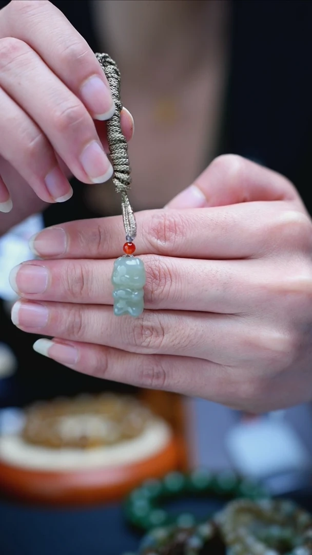 颈饰未镶嵌和田玉拍一发一 所见即所得