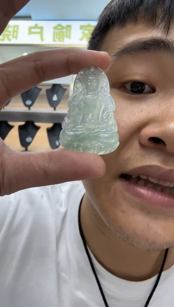 翡翠未镶嵌颈饰天然翡翠A货孤品一件