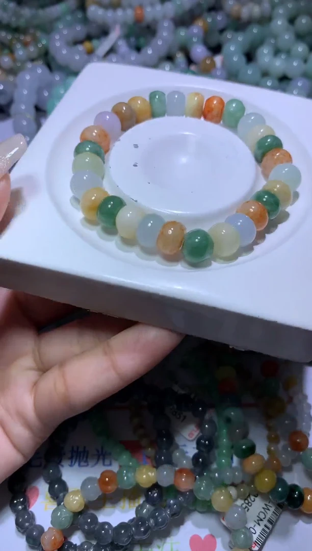 翡翠挂件未镶嵌用****6MJX048684