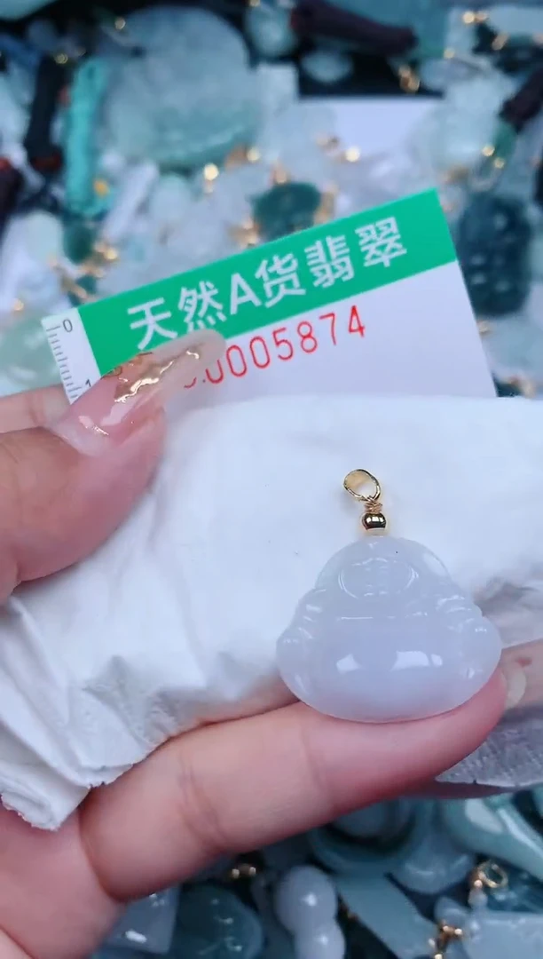 【闪购商品】翡翠颈饰未镶嵌.0005874