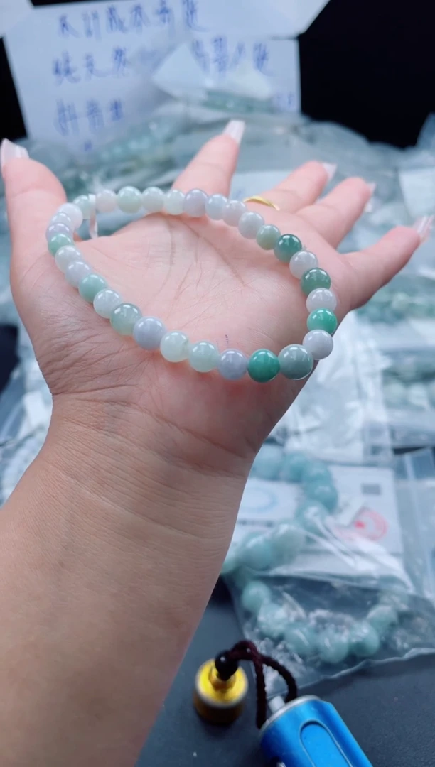 未镶嵌戒指翡翠珠串