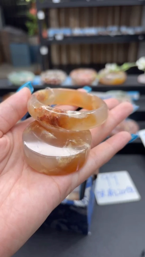 未镶嵌手镯石英质玉10(52圈赠送镯心)