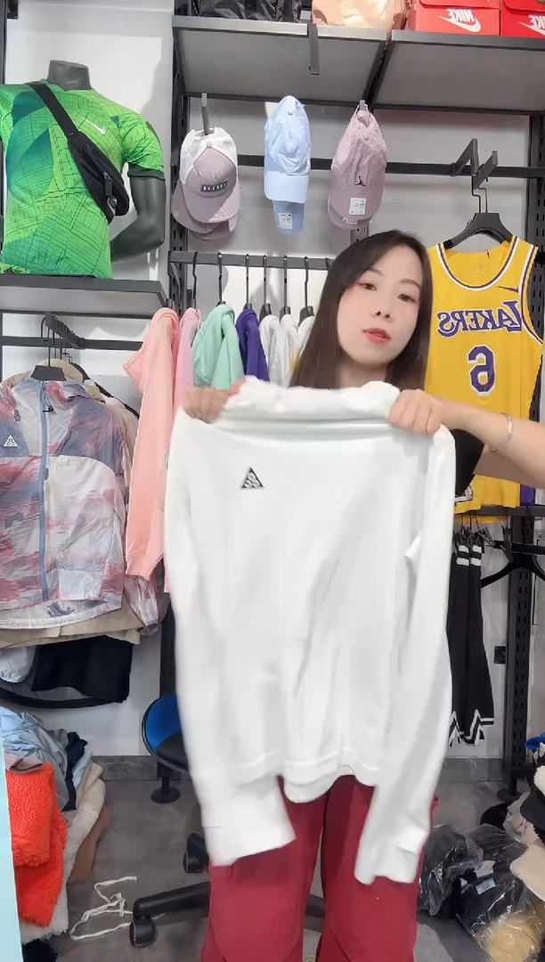 1711  编码 瑕疵款直播间过款为准 尺码 XL