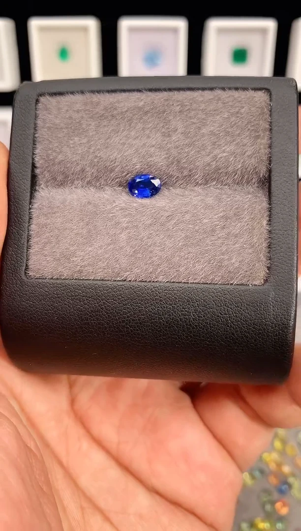 未镶嵌裸石尖晶石十****觉0.7