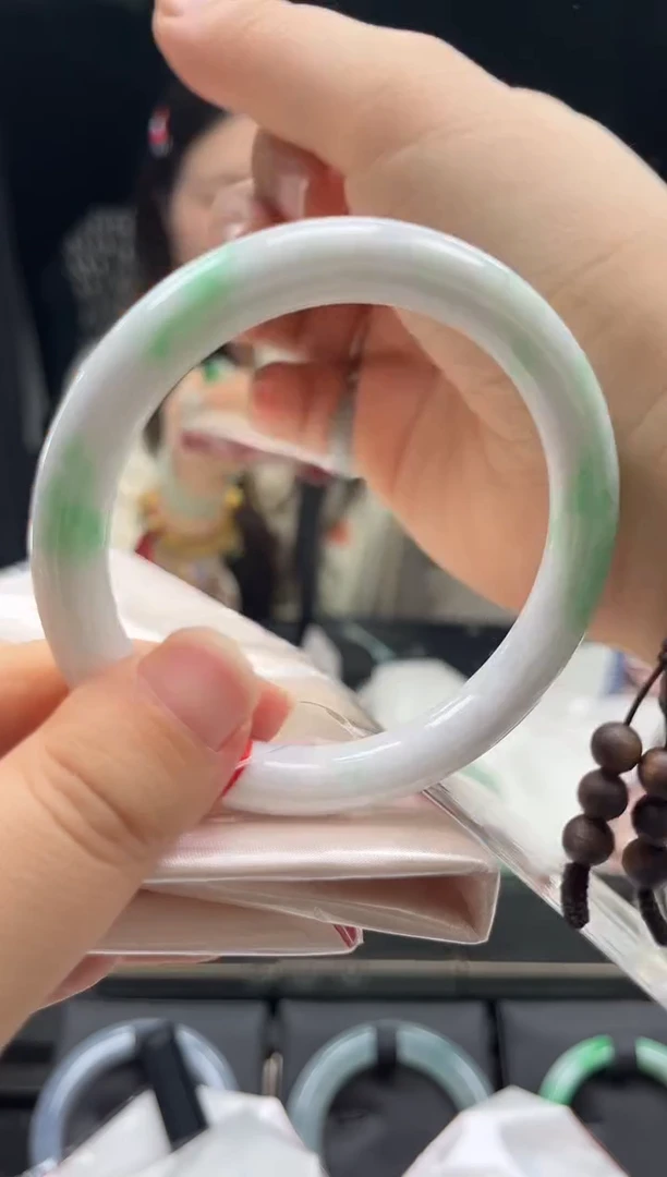 未镶嵌手镯翡翠0836506028
