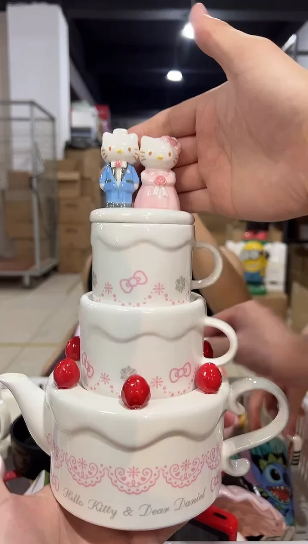 瓷片原盒kt猫结婚茶壶套组