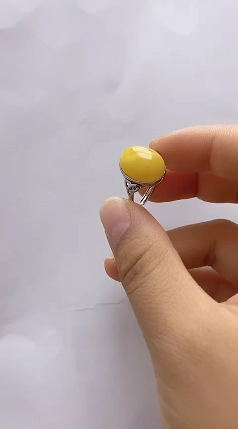 【闪购商品】琥珀裸石银S925镶嵌蜜蜡戒指