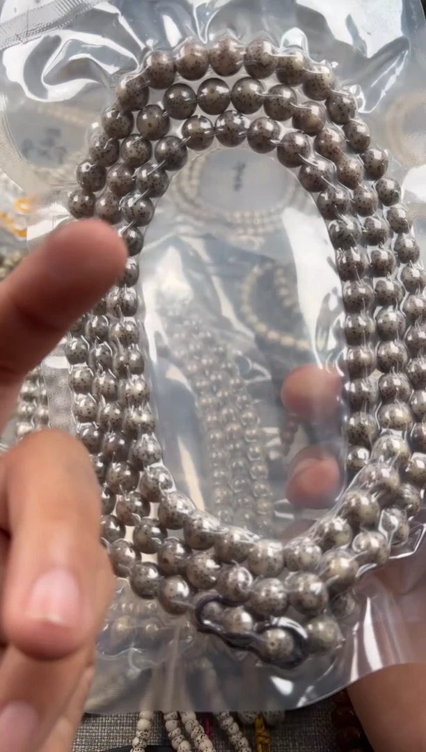 星月菩提吊坠10mm灰冰圆珠108