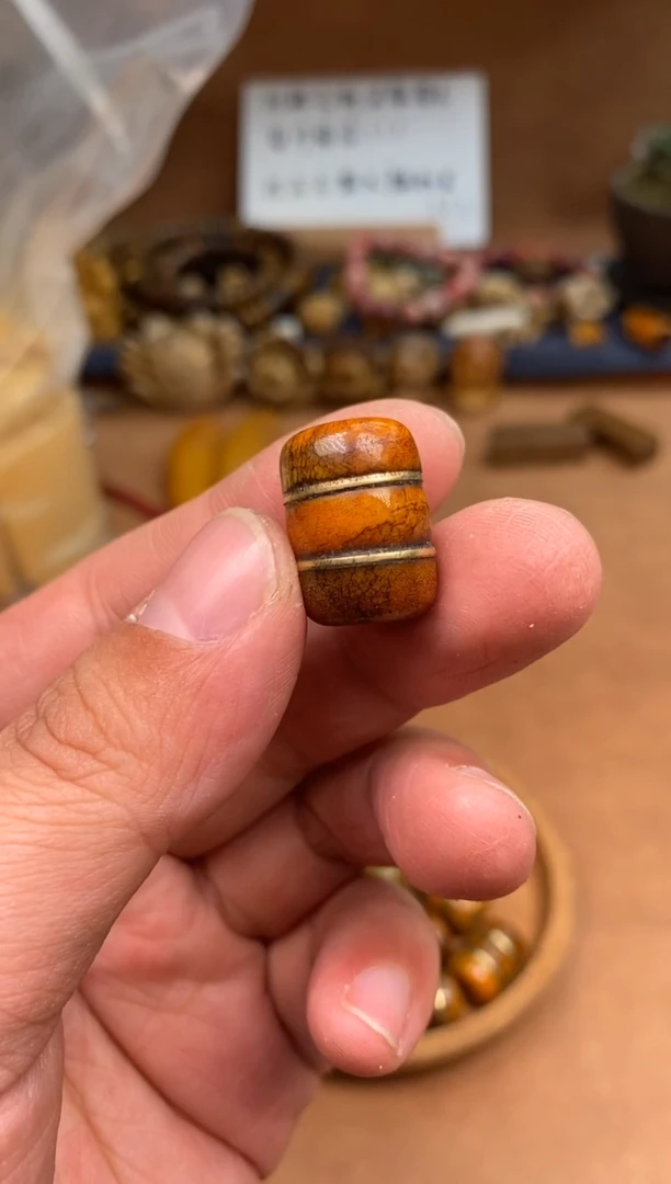 【闪购商品】牛骨其他P224-双节汉堡珠-有棕裂