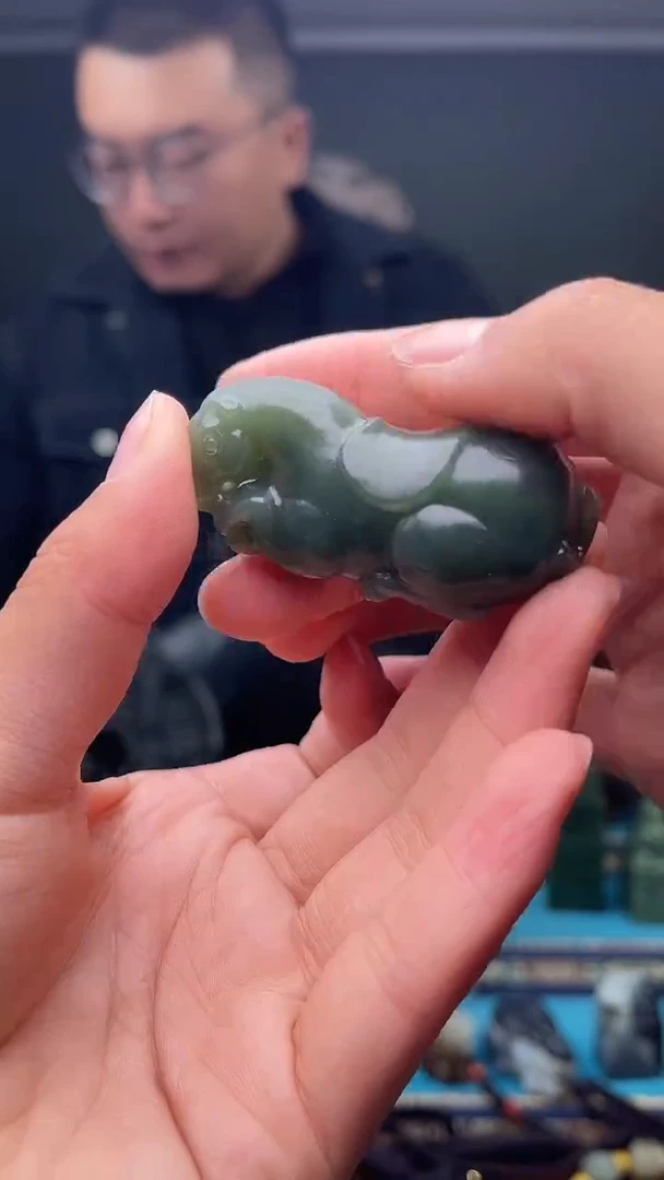 未镶嵌和田玉挂件1