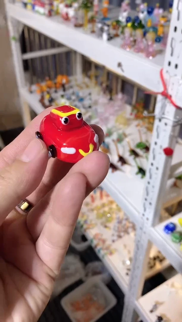 手工艺品琉璃汽车