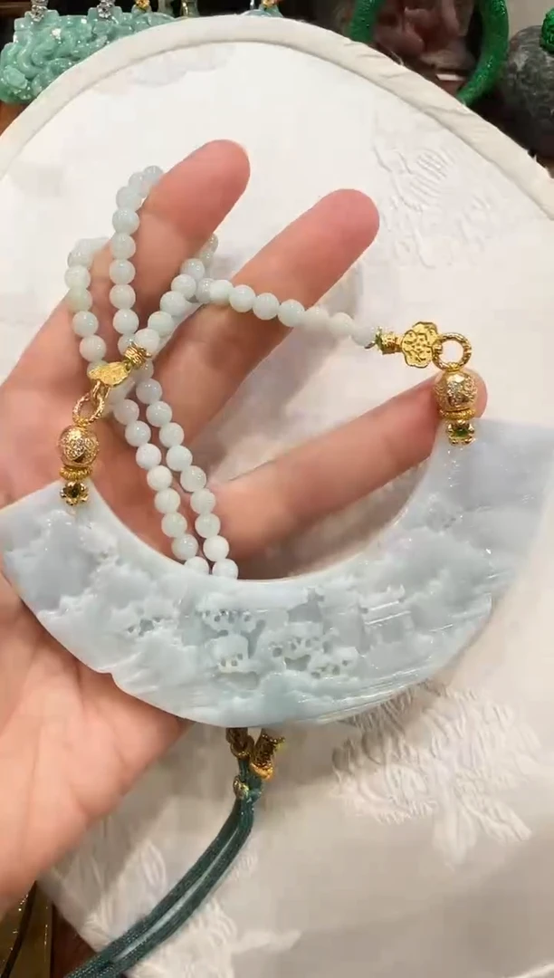 颈饰未镶嵌翡翠国风