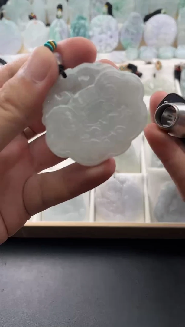 颈饰未镶嵌翡翠....10/15/.167