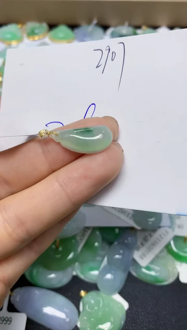 【闪购商品】翡翠挂件18K金镶嵌 天然翡翠A货