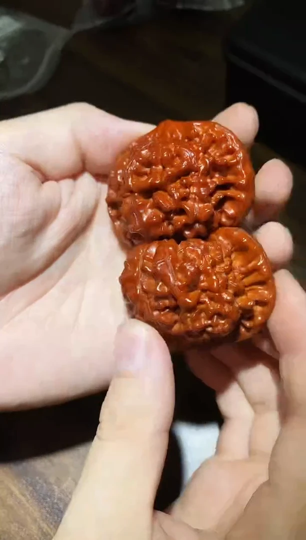 文玩核桃把件红核桃官帽51