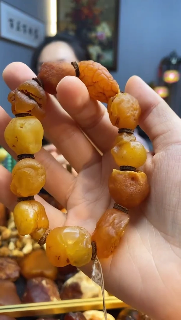 未镶嵌琥珀手串手串