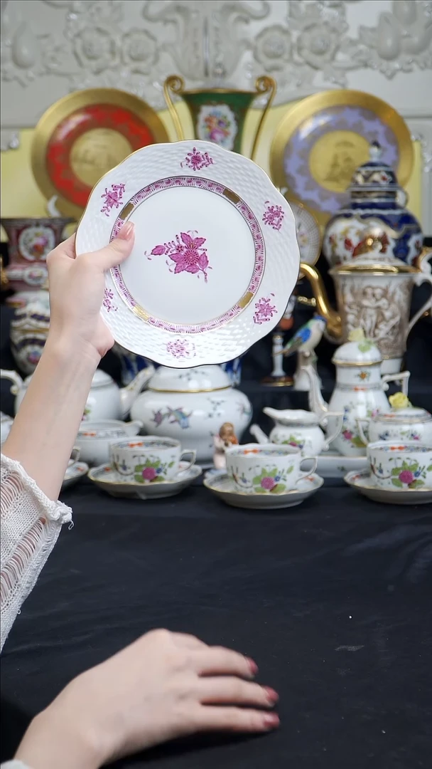 骨瓷婷婷中古器物如图所示27