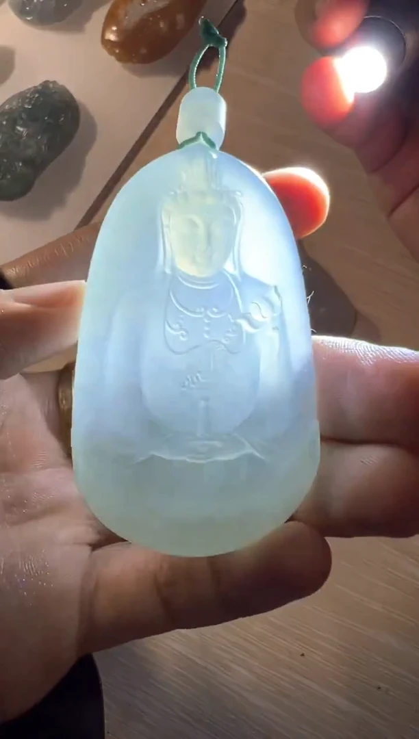 未镶嵌定制翡翠挂件