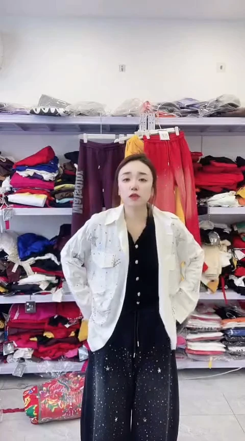 闪电购精品女装42L