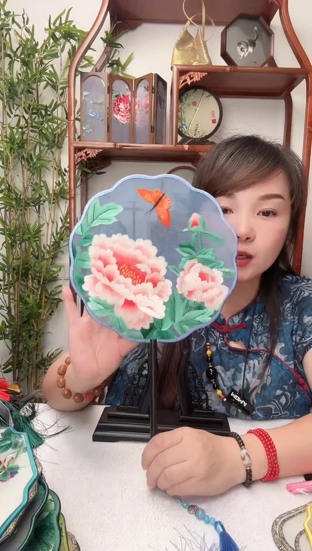刺绣团扇-双面绣花