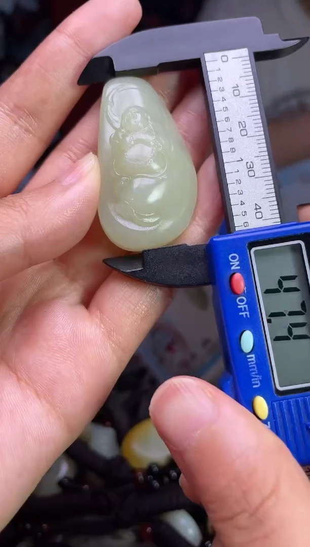 未镶嵌和田玉挂件1