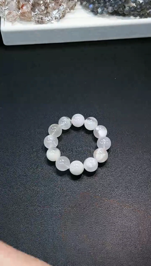 【闪购商品】水晶手串未镶嵌42g多样性发其一/1条默认微瑕