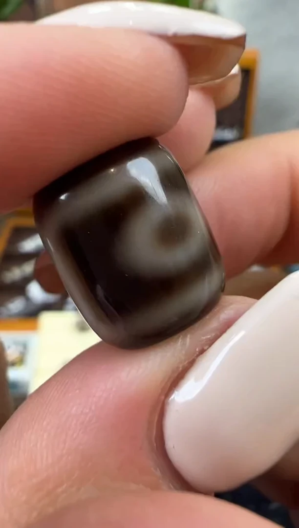 【闪购商品】玛瑙/玉髓吊坠(不含链)未镶嵌80.(微瑕随机发货)